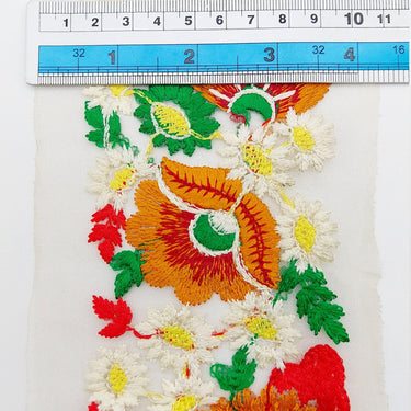 9 Yards Floral Border, Beige Shimmer Tissue Fabric Lace Trim Flowers Embroidery, Floral Sari Trimming